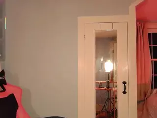 Switchy Kitty's Live Sex Cam Show