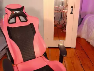 Switchy Kitty's Live Sex Cam Show