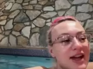 Switchy Kitty's Live Sex Cam Show