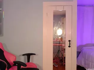 Switchy Kitty's Live Sex Cam Show