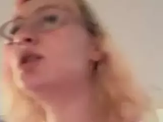 Switchy Kitty's Live Sex Cam Show