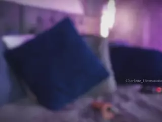 Charlotte's Live Sex Cam Show