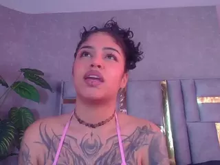 juliia-rose's Live Sex Cam Show