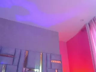 juliia-rose's Live Sex Cam Show