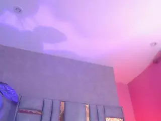 juliia-rose's Live Sex Cam Show