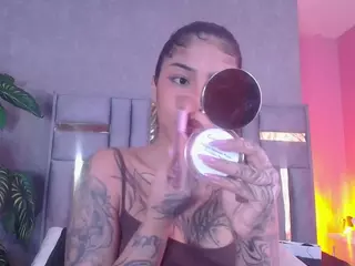 juliia-rose's Live Sex Cam Show