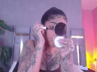 juliia-rose's Live Sex Cam Show