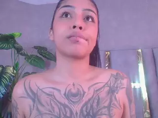 juliia-rose's Live Sex Cam Show
