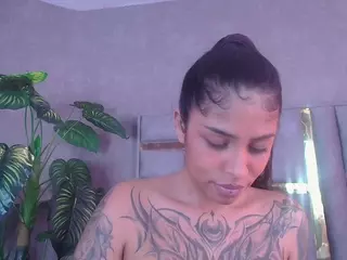 juliia-rose's Live Sex Cam Show