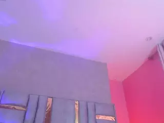 juliia-rose's Live Sex Cam Show