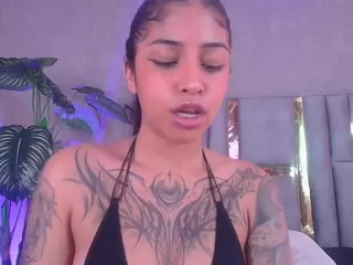 juliia-rose's Live Sex Cam Show