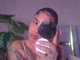 juliia-rose's Live Sex Cam Show