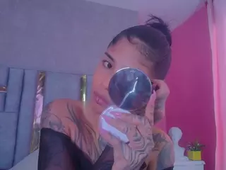 juliia-rose's Live Sex Cam Show