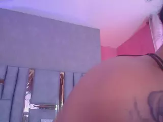 juliia-rose's Live Sex Cam Show