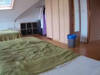 Julmodels Bedroom-D1's Live Sex Cam Show