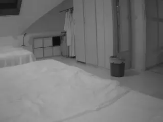 Julmodels Bedroom-D1's Live Sex Cam Show
