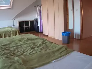 Julmodels Bedroom-D1's Live Sex Cam Show
