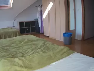 Julmodels Bedroom-D1's Live Sex Cam Show