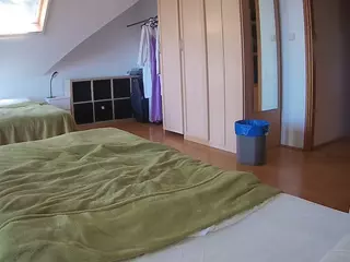 Julmodels Bedroom-D1's Live Sex Cam Show
