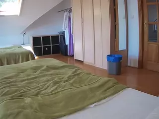 Julmodels Bedroom-D1's Live Sex Cam Show