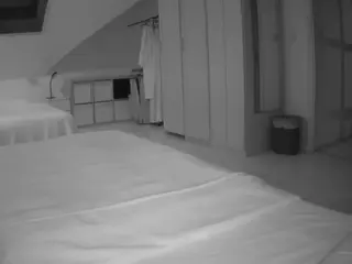 Julmodels Bedroom-D1's Live Sex Cam Show