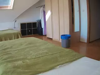 Julmodels Bedroom-D1's Live Sex Cam Show