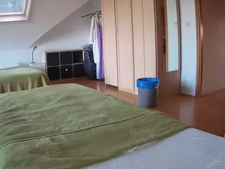 Julmodels Bedroom-D1's Live Sex Cam Show
