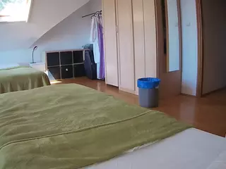 Julmodels Bedroom-D1's Live Sex Cam Show