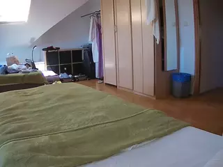 Julmodels Bedroom-D1's Live Sex Cam Show