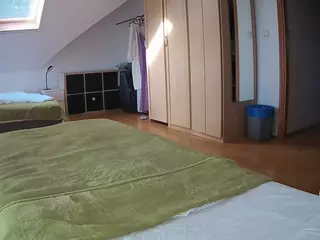 Julmodels Bedroom-D1's Live Sex Cam Show
