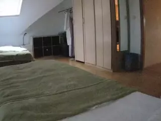 Julmodels Bedroom-D1's Live Sex Cam Show