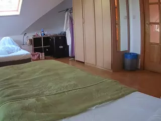 Julmodels Bedroom-D1's Live Sex Cam Show