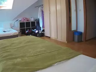 Julmodels Bedroom-D1's Live Sex Cam Show
