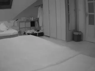 Julmodels Bedroom-D1's Live Sex Cam Show