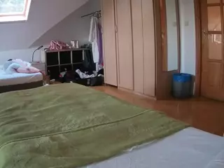 Julmodels Bedroom-D1's Live Sex Cam Show