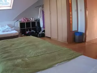 Julmodels Bedroom-D1's Live Sex Cam Show