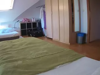 Julmodels Bedroom-D1's Live Sex Cam Show