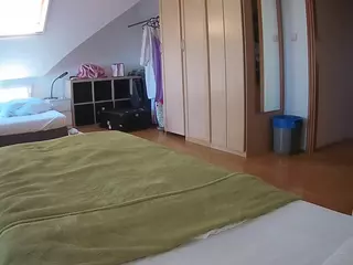 Julmodels Bedroom-D1's Live Sex Cam Show