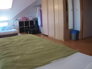 Julmodels Bedroom-D1's Live Sex Cam Show