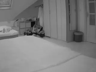 Julmodels Bedroom-D1's Live Sex Cam Show