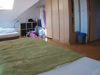 Julmodels Bedroom-D1's Live Sex Cam Show