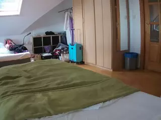 Julmodels Bedroom-D1's Live Sex Cam Show