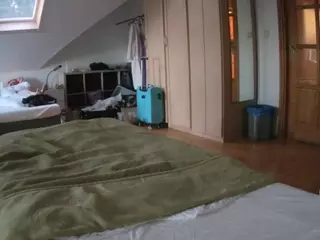 Julmodels Bedroom-D1's Live Sex Cam Show