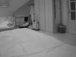Julmodels Bedroom-D1's Live Sex Cam Show