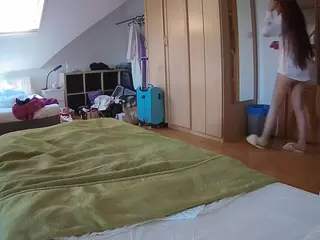 Julmodels Bedroom-D1's Live Sex Cam Show