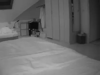 Julmodels Bedroom-D1's Live Sex Cam Show