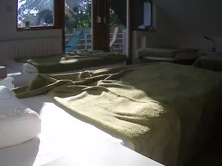 Julmodels Bedroom-D2's Live Sex Cam Show