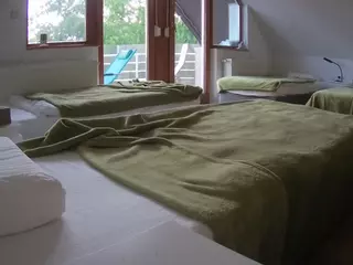 Julmodels Bedroom-D2's Live Sex Cam Show