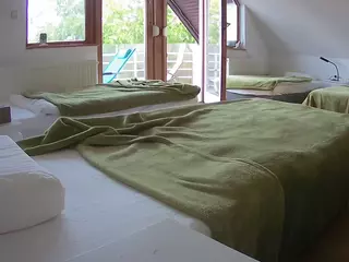 Julmodels Bedroom-D2's Live Sex Cam Show