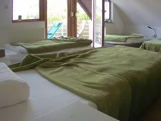 Julmodels Bedroom-D2's Live Sex Cam Show